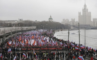 45 tys. osób na marszu pamięci Niemcowa 