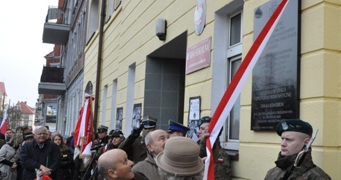 Wraca pamięć o niezłomnych