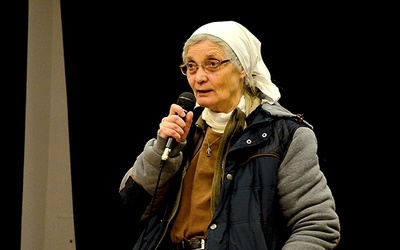 S. Małgorzata Chmielewska wyjaśniała, że wspólnota chrześcijańska nie może kisić się we własnym sosie 