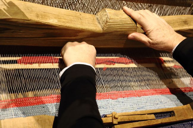 Stuletnie warsztaty tkackie