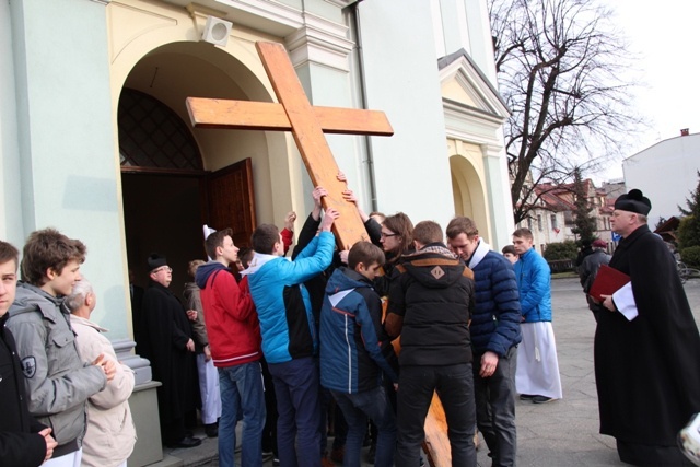 Droga Krzyżowa ulicami Skoczowa