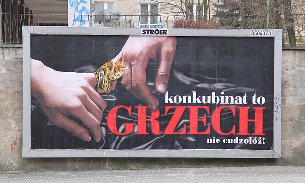 Billboard "Konkubinat to grzech"