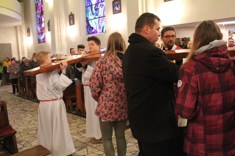 Krzyż ŚDM i ikona Matki Bożej w Wiśle