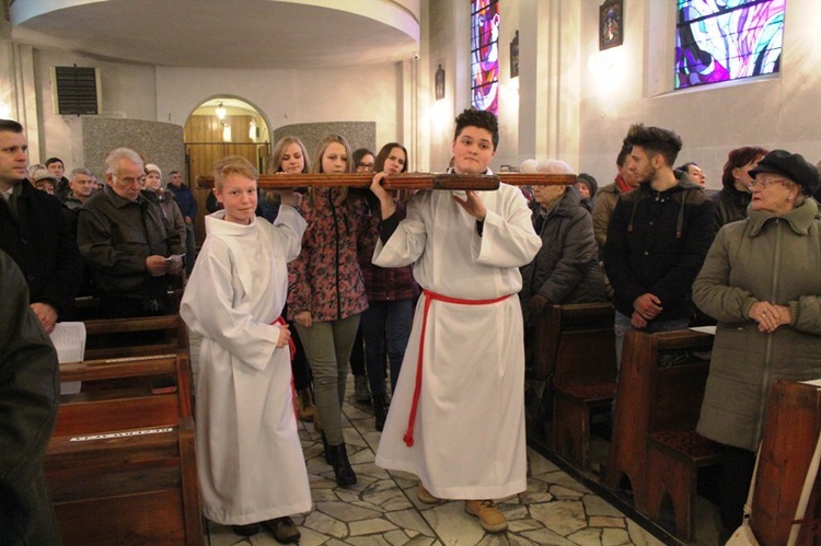 Krzyż ŚDM i ikona Matki Bożej w Wiśle