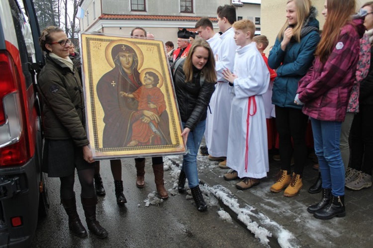 Krzyż ŚDM i ikona Matki Bożej w Wiśle