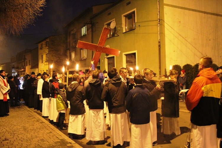 Krzyż ŚDM i ikona Matki Bożej w Żywcu