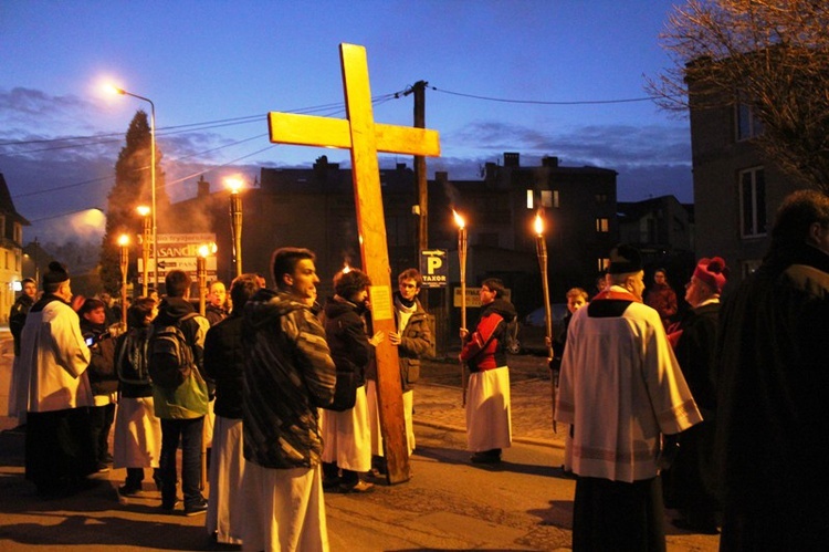 Krzyż ŚDM i ikona Matki Bożej w Żywcu