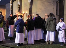 Krzyż ŚDM i ikona Matki Bożej w Żywcu