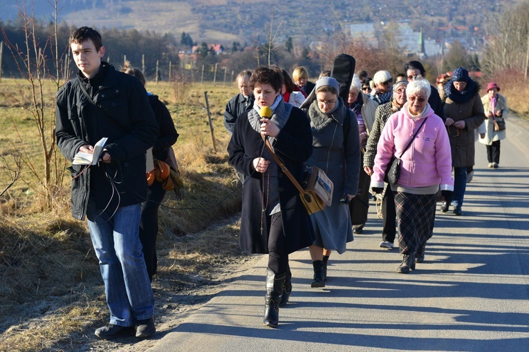 Do św. Anny w Nowej Rudzie