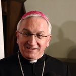 Abp Celestino Migliore na EDK