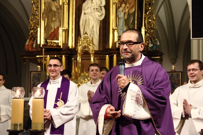 Abp Celestino Migliore na EDK