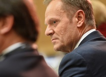 Tusk dla "NYT": Musimy zacząć żyć bez złudzeń