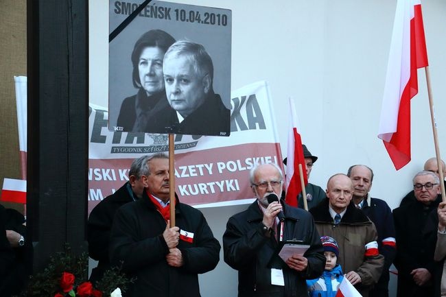 Marsz "W obronie demokracji i wolności mediów". Kraków 2015