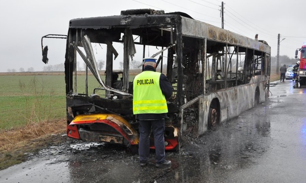 Spłonął autobus podczas kursu