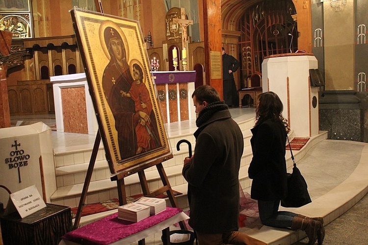 Krzyż i ikona Matki Bożej w Bielsku-Białej - cz. 1