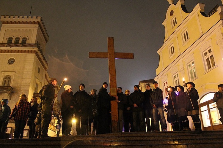 Krzyż i ikona Matki Bożej w Bielsku-Białej - cz. 1