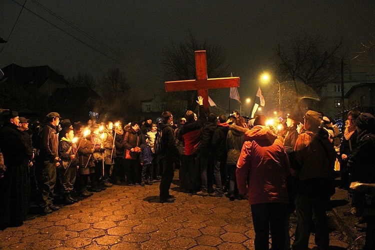 Krzyż i ikona Matki Bożej w Bielsku-Białej - cz. 1