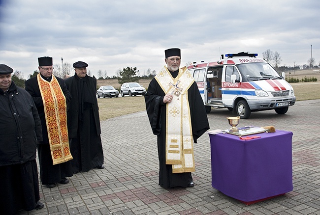 Poświęcenie karetki dla Odessy