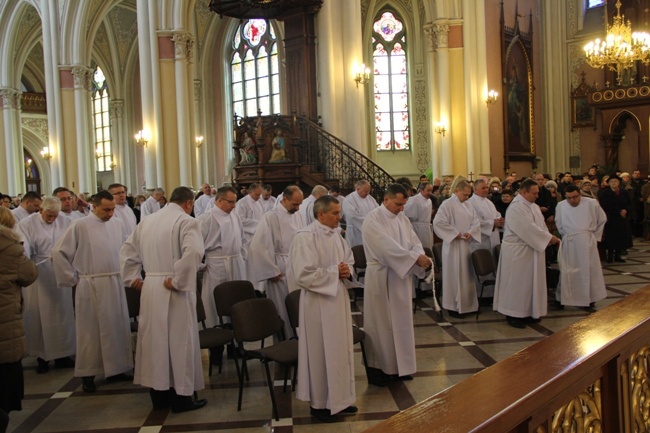 Mamy nowych nadzwyczajnych szafarzy Komunii świętej