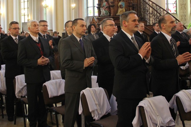 Mamy nowych nadzwyczajnych szafarzy Komunii świętej