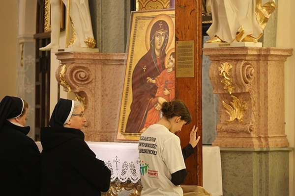  Diecezjalna peregrynacja znaków ŚDM rozpoczęła się w Skoczowie