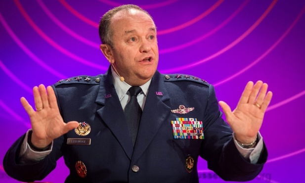 Gen. Breedlove o groźbach Rosji
