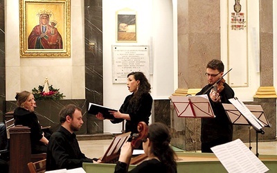 – Chcemy, aby muzyka wielkich kompozytorów docierała do wszystkich – mówią organizatorzy