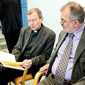  Ks. prof. dr hab. Tadeusz Dola i dr n. med. Maciej Szcześniak