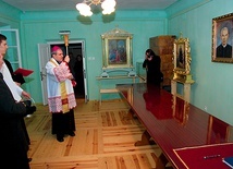  Izbę pamięci poświęcił bp K. Nitkiewicz