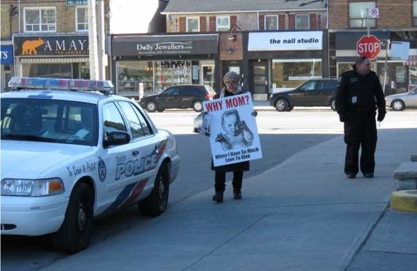 Ontario zakazuje działalności pro life wokół ośrodków aborcyjnych