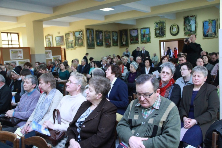 Konferencja o życiu w Brzesku