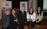 Laureatki nagrody "Perły Tarnowa" (z prawej)