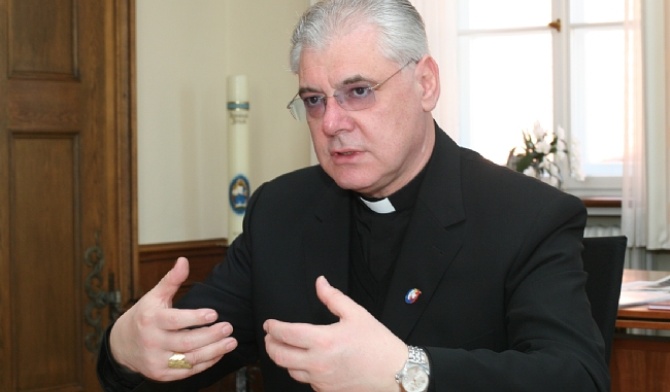 Kard. Müller: Zachód nie może przetrwać bez chrześcijaństwa