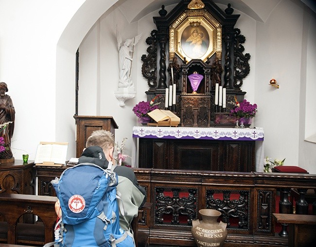 Marek Kamiński w drodze do Santiago de Compostela