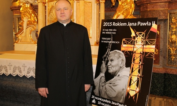 Ks. kan. Antoni Dewor, proboszcz parafii Świętych Apostołów Piotra i Pawła w Skoczowie