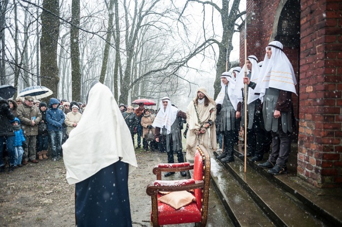 Wielki Czwartek w Piekarach