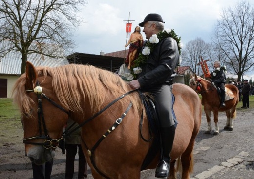 Procesja konna w Ostropie