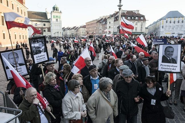 Msza św. za ofiary katastrofy smoleńskiej