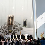 Pielgrzymi ze Świdnicy w sanktuarium Bożego Miłosierdzia