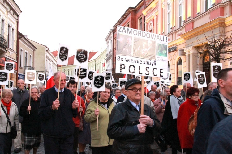 Marsz pamięci w Tarnowie