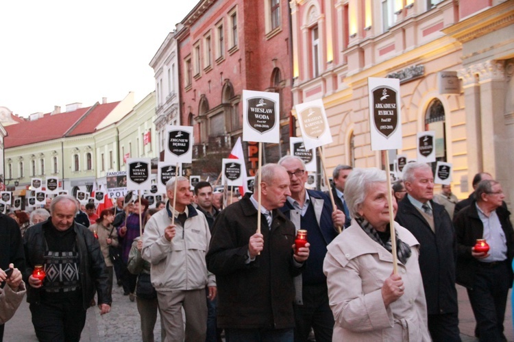 Marsz pamięci w Tarnowie