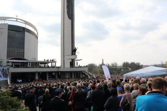 Niedziela Miłosierdzia w Łagiewnikach - 2015. Cz. 3