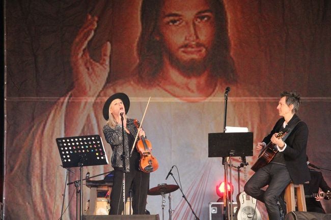 Koncert "To jednak miłość"