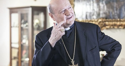 Kard. Ravasi o małżeństwie i rodzinie