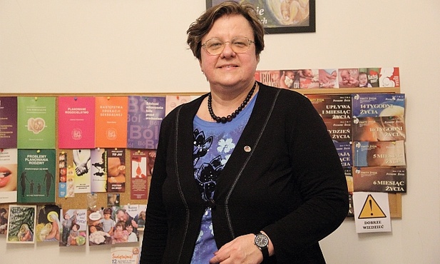 Prezydent stanął po stronie skrajnych feministek