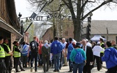 Młodzi uczestnicy Marszu Żywych w Auschwitz I