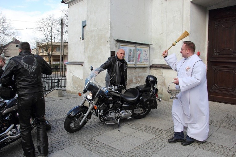 Otwarcie sezonu motocyklowego w Łęczycy