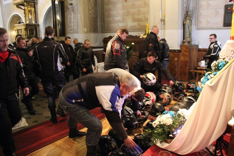 Otwarcie sezonu motocyklowego w Łęczycy