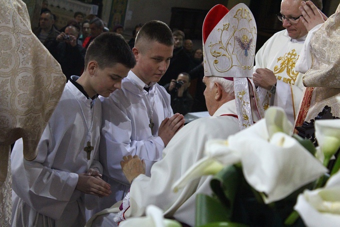 Ustanowienie lektorów i ceremoniarzy