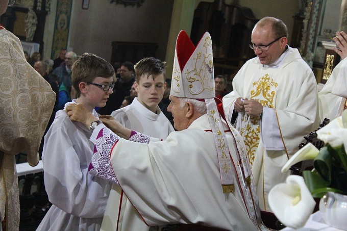 Ustanowienie lektorów i ceremoniarzy